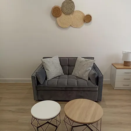 Apartment Yeik *