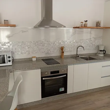 Yeik Apartment *