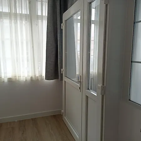 Yeik Apartman Muxia