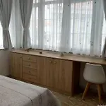 شقة Yeik