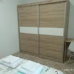 Yeik شقة *