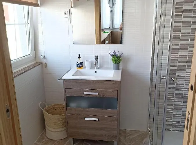 Yeik Apartman *